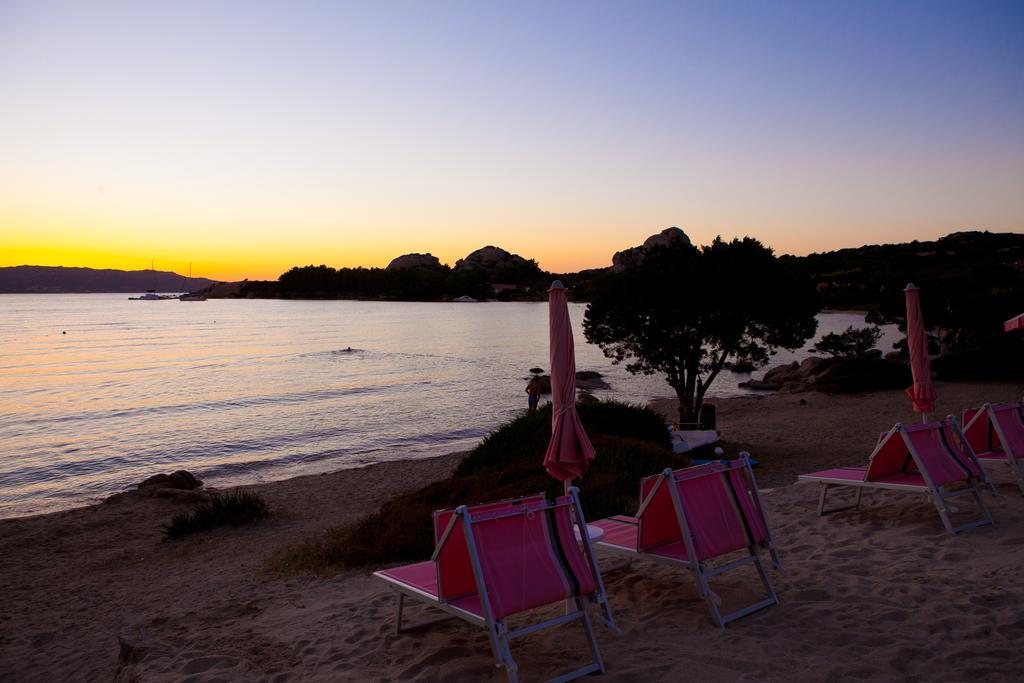 Club Esse Cala Bitta Hotel Baja Sardinia Exterior foto